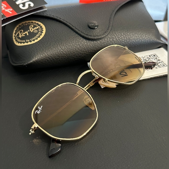 LIKE NEW Ray-Ban Hexagonal RB3548 Gradient Brown Ray ban Sunglasses - Picture 11 of 16